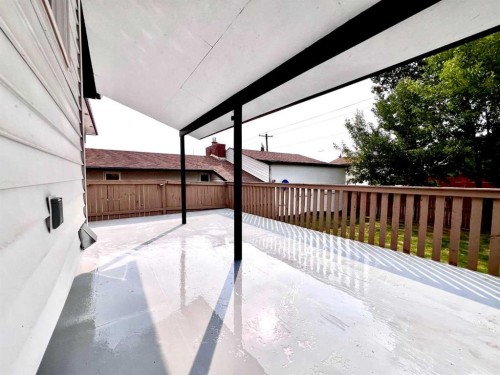 131 Whiteview Close Ne, Calgary, AB - Outdoor With Exterior