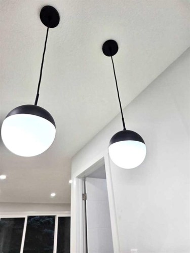 131 Whiteview Close Ne, Calgary, AB - Indoor