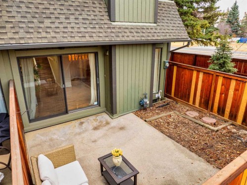 54-10030 Oakmoor Way Sw, Calgary, AB - Outdoor With Exterior