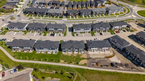 1507-525 River Heights Drive, Cochrane, AB - Outdoor With View