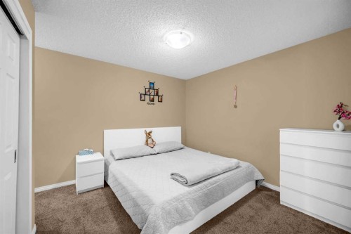 206 Cityscape Lane Ne, Calgary, AB - Indoor Photo Showing Bedroom