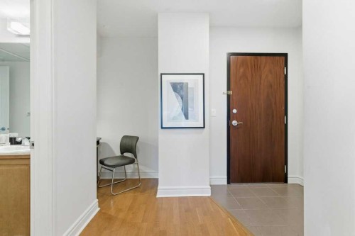 804-910 5 Avenue Sw, Calgary, AB - Indoor Photo Showing Other Room