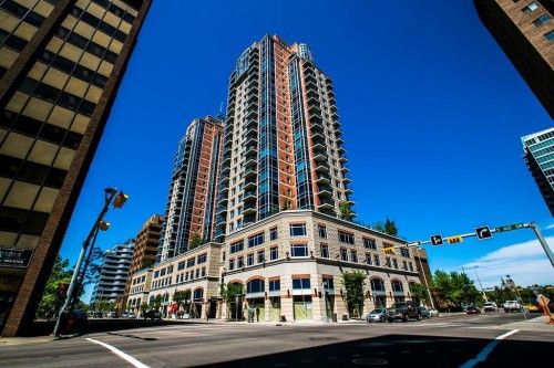804-910 5 Avenue Sw, Calgary, AB - Outdoor With Facade