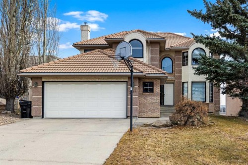 201 Signature Way Sw, Calgary, AB - Outdoor