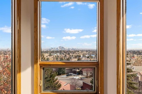 201 Signature Way Sw, Calgary, AB - Indoor Photo Showing Other Room