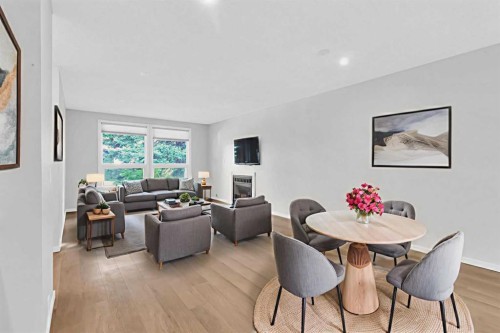 968 Bracewood Rise Sw, Calgary, AB - Indoor