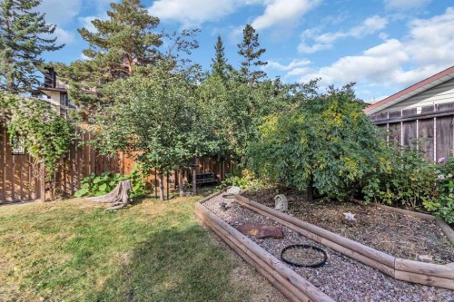 968 Bracewood Rise Sw, Calgary, AB - Outdoor