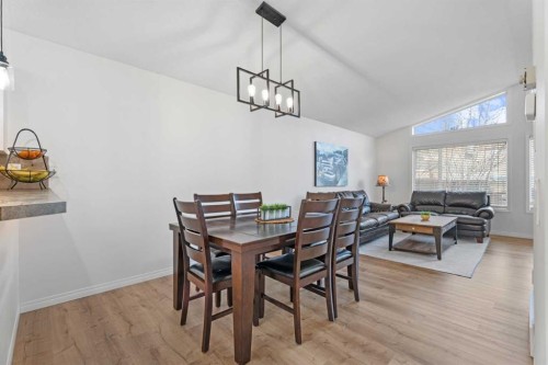 139 Auburn Bay Heights Se, Calgary, AB - Indoor Photo Showing Dining Room