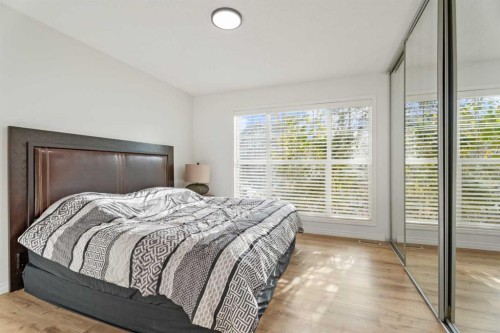 139 Auburn Bay Heights Se, Calgary, AB - Indoor Photo Showing Bedroom