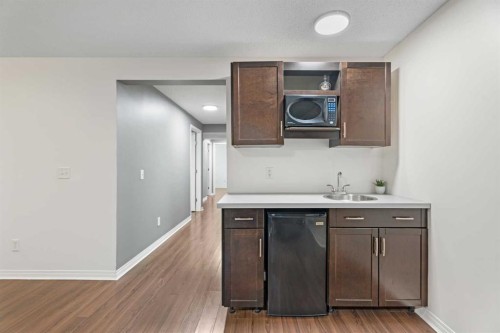 139 Auburn Bay Heights Se, Calgary, AB - Indoor Photo Showing Kitchen
