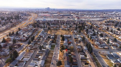 4604 Marwood Way Ne, Calgary, AB - Outdoor With View