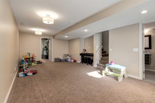 152 New Brighton Grove Se, Calgary, AB - Indoor
