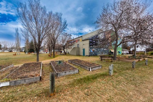 2826 31 Street Sw, Calgary, AB 