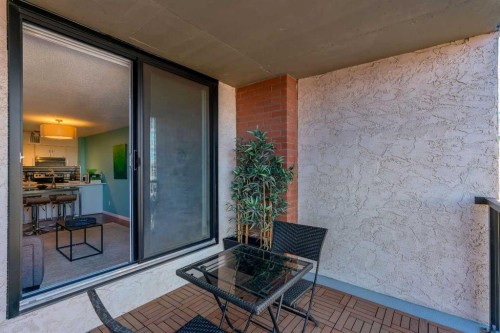 815-738 3 Avenue Sw, Calgary, AB - Outdoor With Exterior