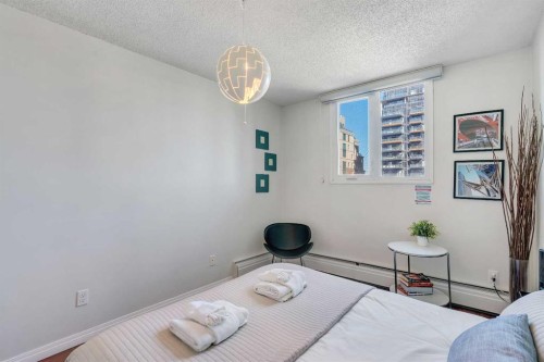 815-738 3 Avenue Sw, Calgary, AB - Indoor Photo Showing Bedroom