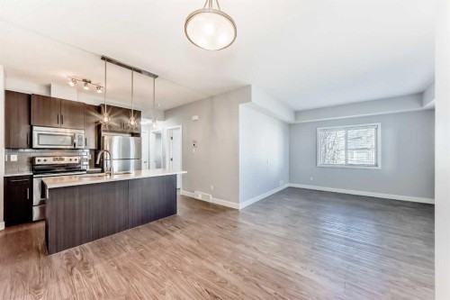 1213-2461 Baysprings Link Sw, Airdrie, AB - Indoor Photo Showing Kitchen With Stainless Steel Kitchen