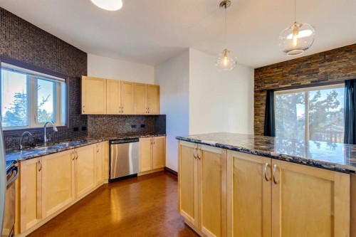 403-3810 43 Street Sw, Calgary, AB - Indoor Photo Showing Kitchen