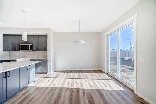 111 Mercado Crescent Se, Calgary, AB - Indoor Photo Showing Kitchen