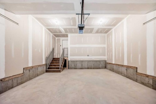 111 Mercado Crescent Se, Calgary, AB - Indoor