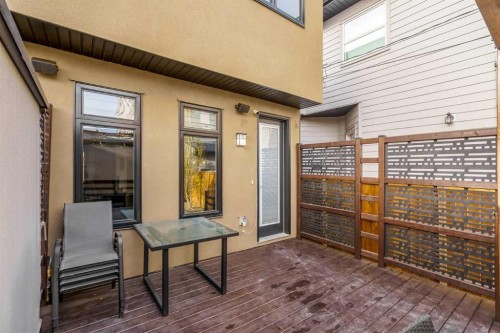 4528 17 Avenue Nw, Calgary, AB - Outdoor With Exterior