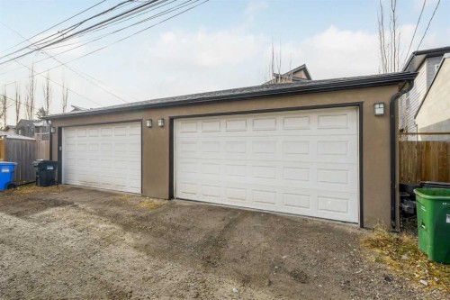 4528 17 Avenue Nw, Calgary, AB - Outdoor With Exterior