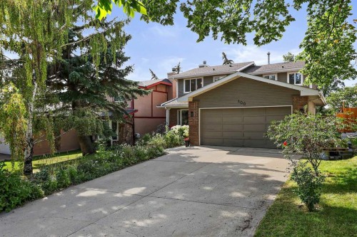 100 Hawkfield Crescent Nw, Calgary, AB - Outdoor