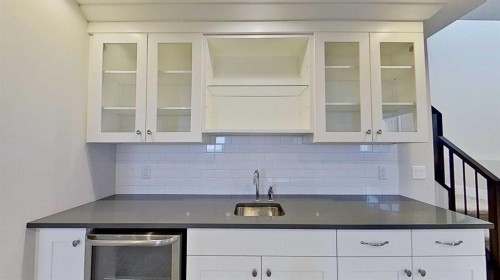 130 Riverwood Crescent Sw, Diamond Valley, AB - Indoor Photo Showing Kitchen