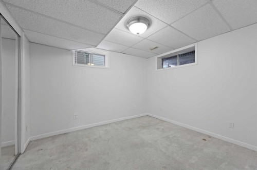 182 Coventry Close Ne, Calgary, AB - Indoor Photo Showing Other Room