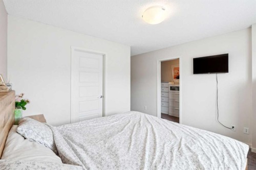 305 Nolanlake Villas Nw, Calgary, AB - Indoor Photo Showing Bedroom