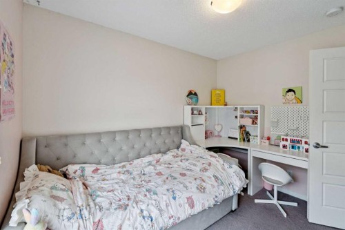 305 Nolanlake Villas Nw, Calgary, AB - Indoor Photo Showing Bedroom