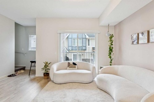 305 Nolanlake Villas Nw, Calgary, AB - Indoor Photo Showing Living Room