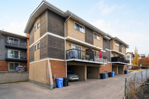 3-643 4 Avenue Ne, Calgary, AB - Outdoor
