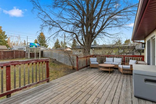 67 Lake Sylvan Close Se, Calgary, AB - Outdoor With Deck Patio Veranda