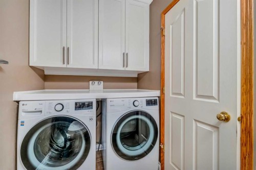 60 Citadel Peak Mews Nw, Calgary, AB - Indoor Photo Showing Laundry Room