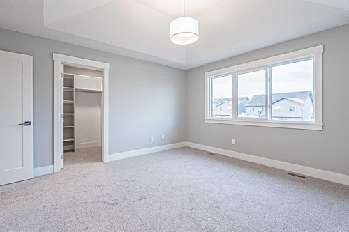 925 Reynolds Lane Sw, Airdrie, AB - Indoor Photo Showing Other Room