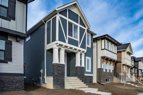 925 Reynolds Lane Sw, Airdrie, AB - Outdoor With Facade