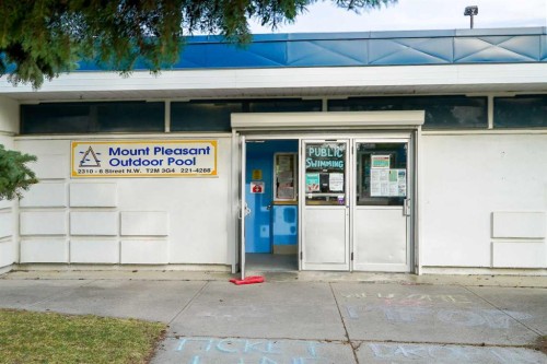 218 19 Avenue Nw, Calgary, AB - Outdoor