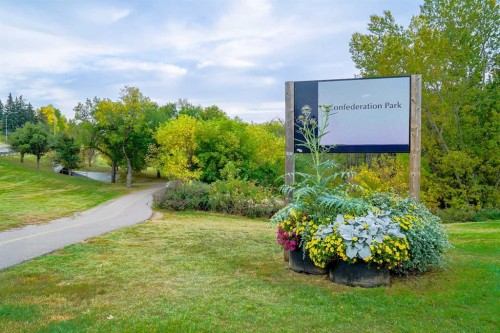 218 19 Avenue Nw, Calgary, AB - Outdoor With View