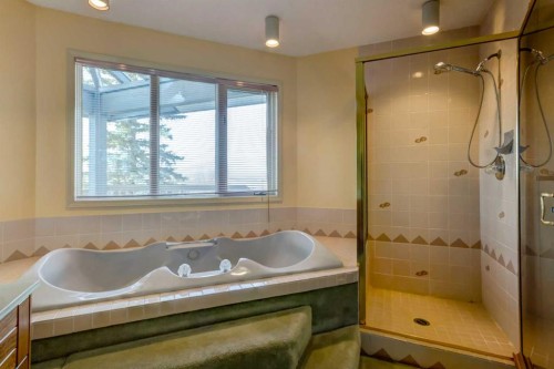 154098 183 Avenue West, Rural Foothills County, AB - Indoor Photo Showing Bathroom