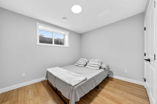 61 Calhoun Crescent Ne, Calgary, AB - Indoor Photo Showing Bedroom