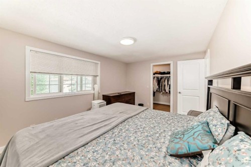 120 Pineset Place Ne, Calgary, AB - Indoor Photo Showing Bedroom