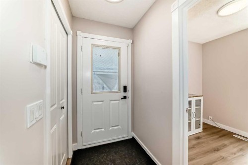 120 Pineset Place Ne, Calgary, AB - Indoor Photo Showing Other Room