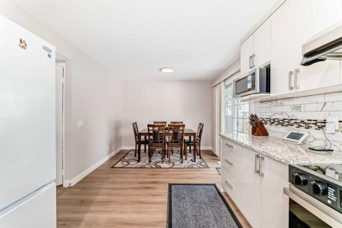 120 Pineset Place Ne, Calgary, AB - Indoor