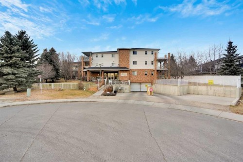 346-165 Manora Place Ne, Calgary, AB - Outdoor