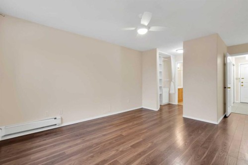 346-165 Manora Place Ne, Calgary, AB - Indoor Photo Showing Other Room