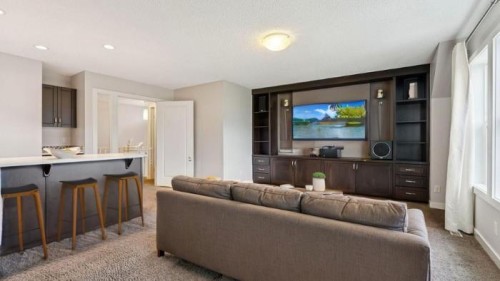 15 Sherwood Gate Nw, Calgary, AB - Indoor