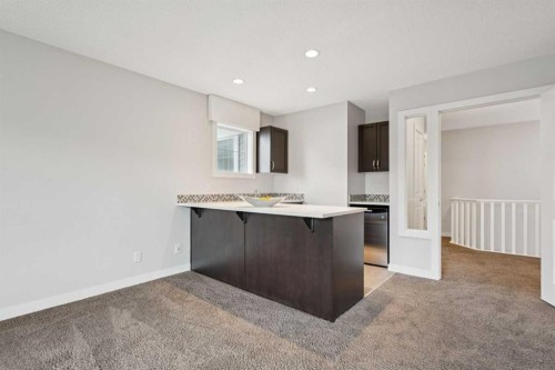 15 Sherwood Gate Nw, Calgary, AB - Indoor