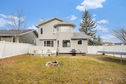 650 Sandringham Place Nw, Calgary, AB - Outdoor