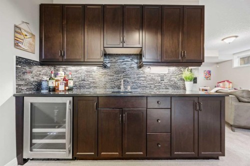40 Chaparral Valley Green Se, Calgary, AB - Indoor Photo Showing Kitchen