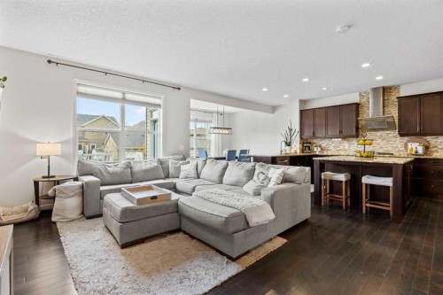 40 Chaparral Valley Green Se, Calgary, AB - Indoor Photo Showing Living Room